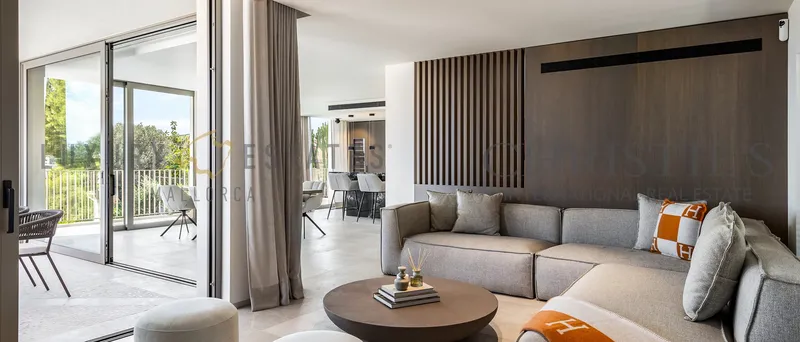 Modern Mediterranean villa in Palmanova near the beach — photo 4