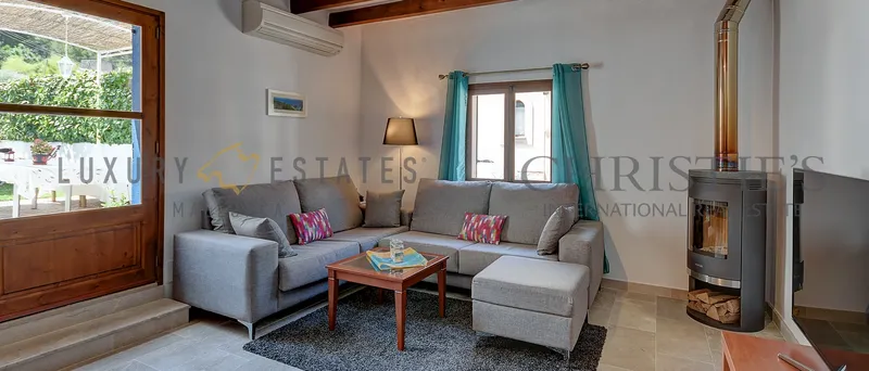 Renovated townhouse in S'Arraco with garden and pool in the southwest of Mallorca — photo 2