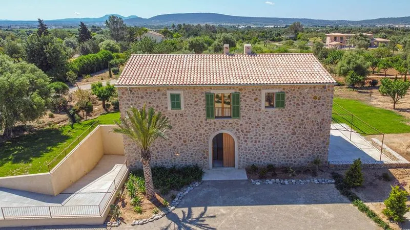 Estate for sale in Consell — photo 1