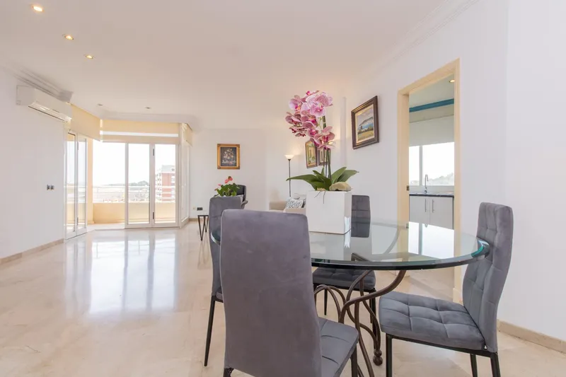Penthouse with sea views and large terrace on the Paseo Marítimo in Palma — photo 10