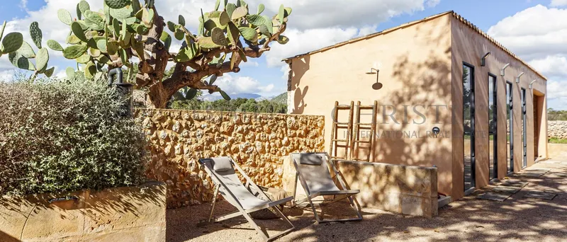 Historic renovated finca with pool in Llubí in the heart of Mallorca — photo 12