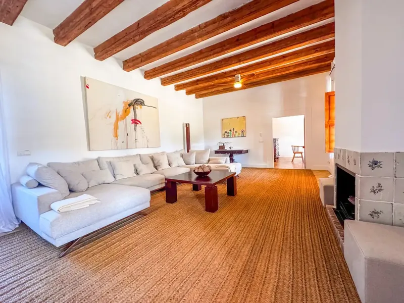 Exclusive finca in Campanet: 182,000 m² of pure nature, luxury and relaxation — photo 2