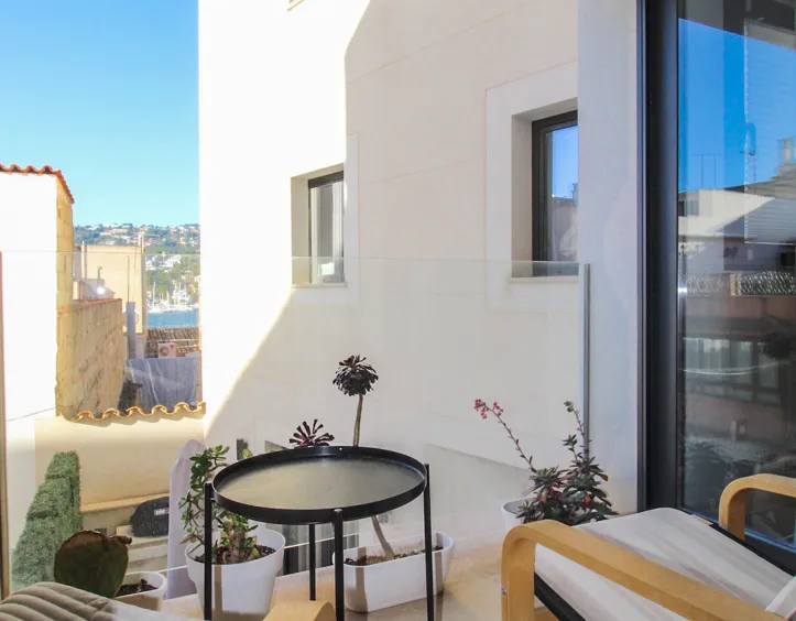 Ref.2475A – Exclusive Apartment with Sea Views Close to the Centre of Puerto de Andratx — photo 1