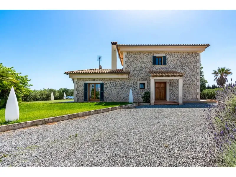 Spectacular country house with pool five minutes from the beach — photo 2