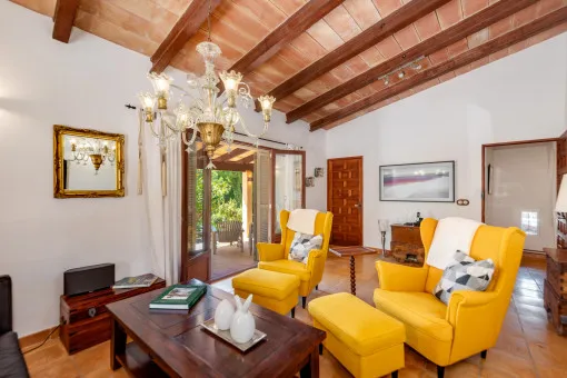 Manacor, romantic finca with dreamlike garden, own olive grove and wonderful views over the valley in the east of Mallorca — photo 8
