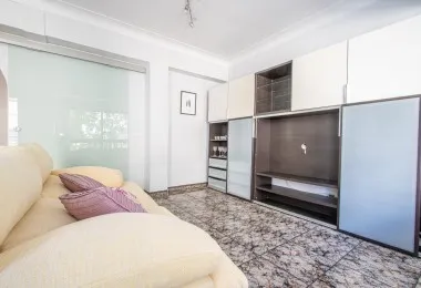 Opportunity in Pere Garau! Bright and ready to become your first home — photo 3