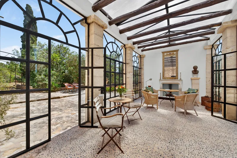 Authentic finca near Santanyí with guest house, winter garden and open views — photo 7
