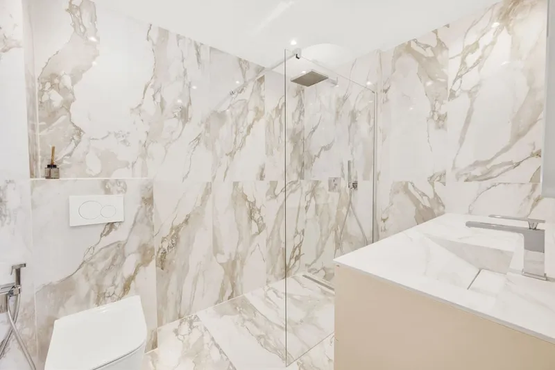 First occupancy after renovation: Exclusive apartment with pool, terrace & southwest-facing balcony — photo 6