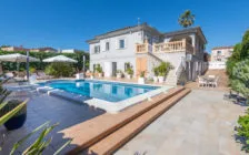 Exclusive villa with guest area, large saltwater pool and solar system — photo 5