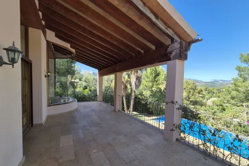 Esporles, idyllic villa in a quiet location with a large pool and far-reaching views — photo 2