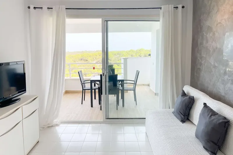 Penthouse with terrace for rent in Cala Millor — photo 11