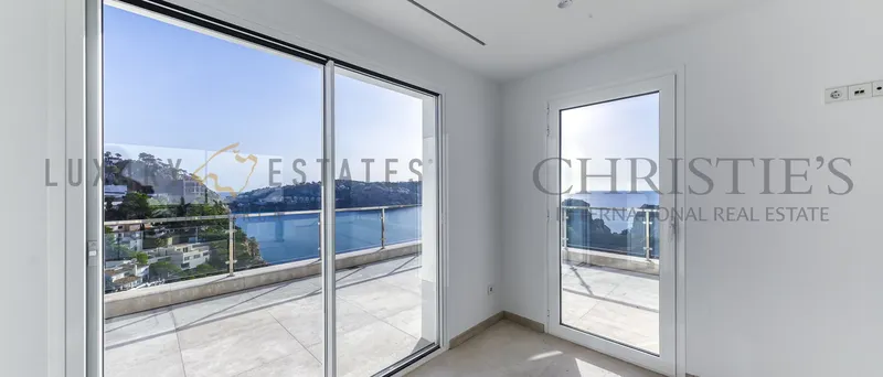Modern Mediterranean Mallorca villa in Port Andratx with sea views — photo 9