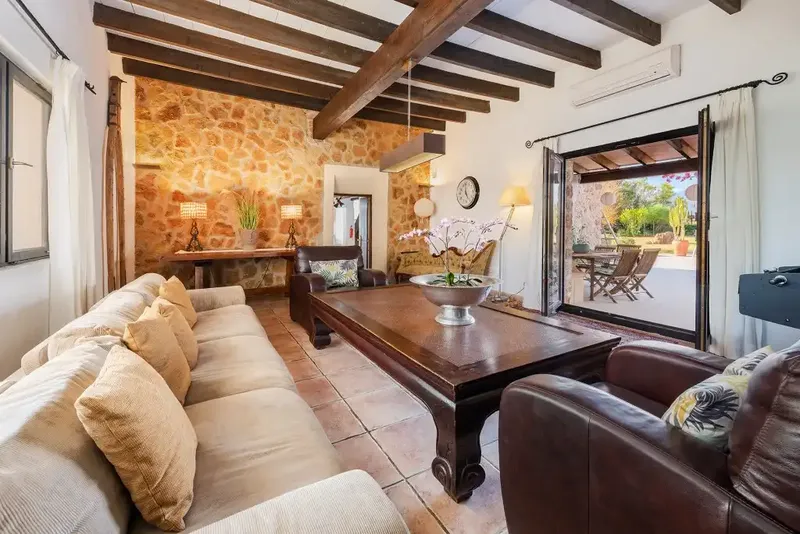 Exceptional country house for sale in Pollensa with a quiet and isolated position on a plot of about 17,000m2 with incredible — photo 10