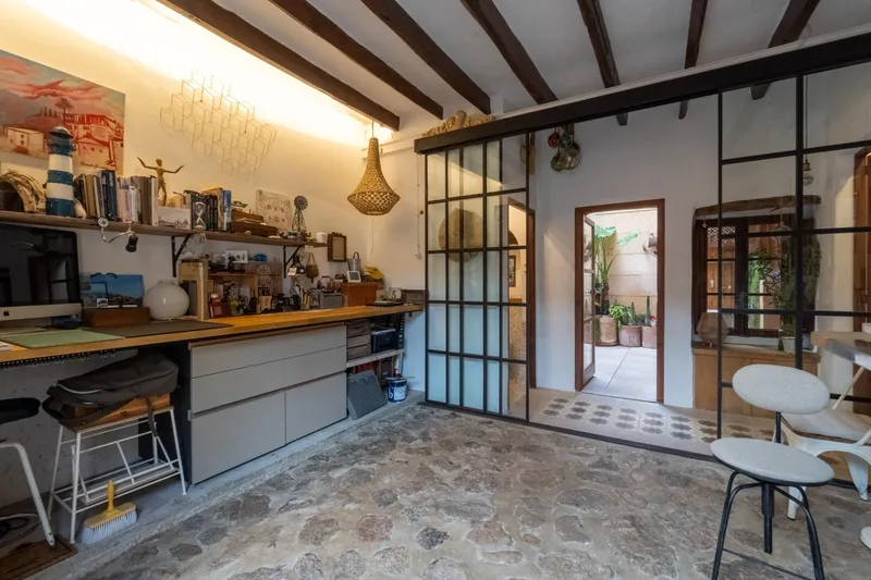 Village house — photo 4