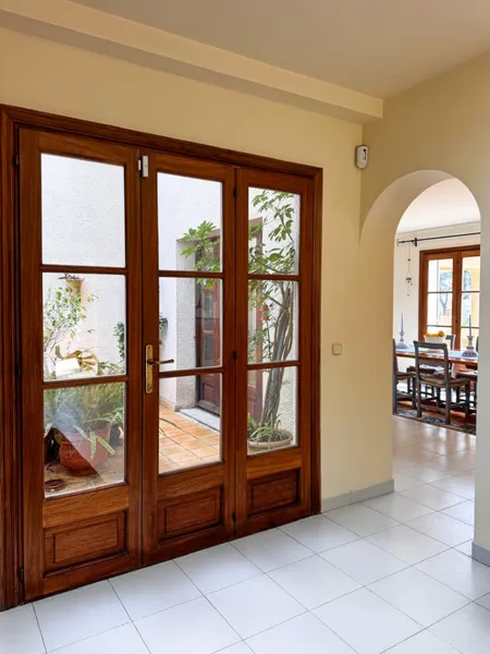 Mediterranean villa with views, pool and large plot — photo 7