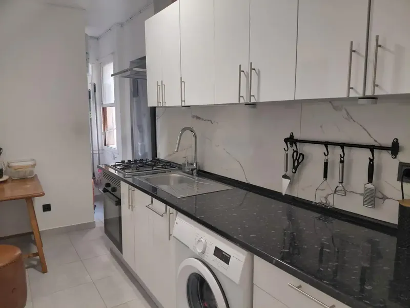 If you are looking for a smart investment or a solution for two families who want to live together but with total independence, this property — photo 11