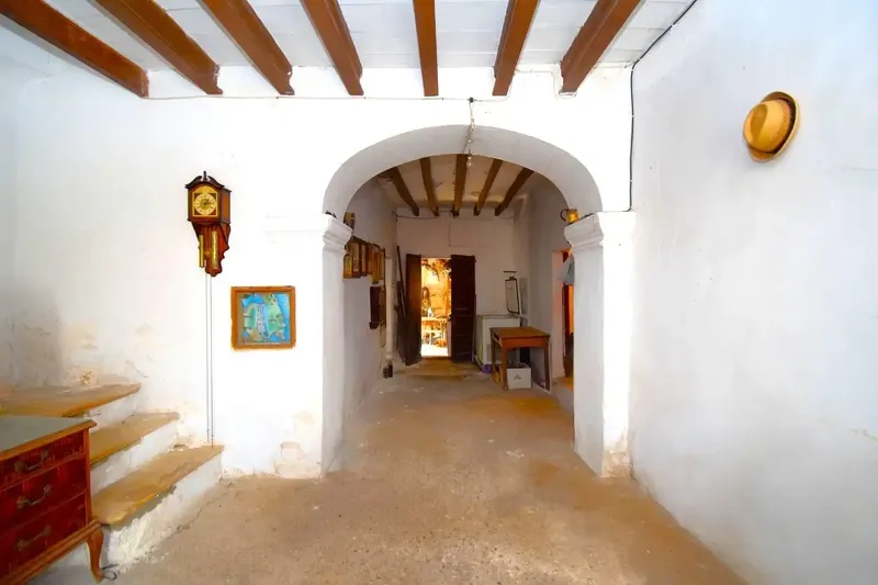 Fantastic village house to renovate with large garden in Muro — photo 7