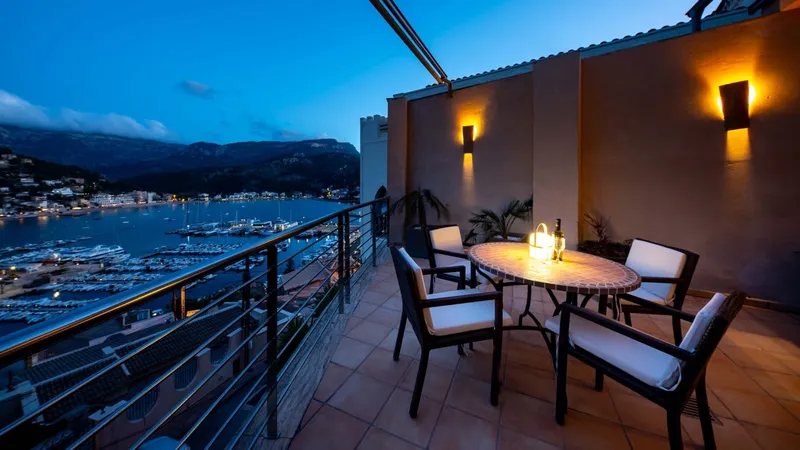 Villa for sale in Puerto de Soller / Port de Soller, Sóller, Mallorca — photo 2