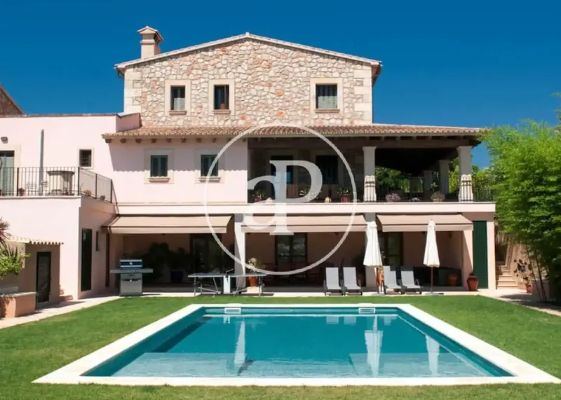 Casa con terraza en alquiler en Poligono Poligon 25, parcela 987 — photo 1