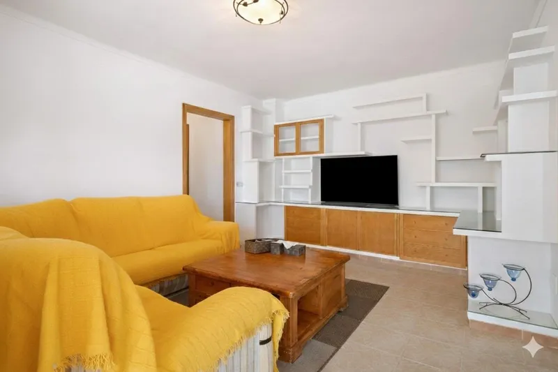 Spacious apartment with elevator - Felanitx center — photo 1