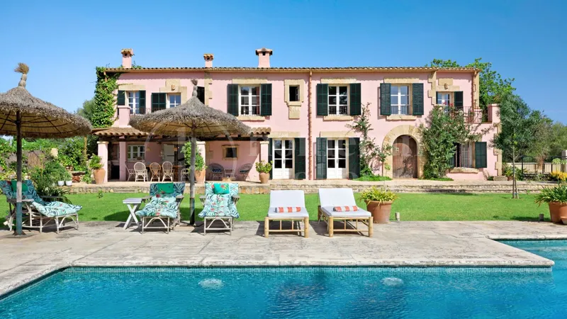 Casa Rosa — Four-Bedroom Country Villa with Heated Pool and Guest Casita — photo 1