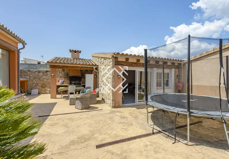 Contemporary modern house in Campanet, Mallorca — photo 5