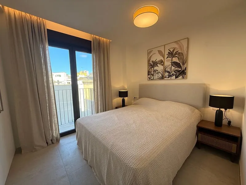 Luxury Living in Santa Catalina – Brand-New Designer Apartment with Pool & Gym — photo 4