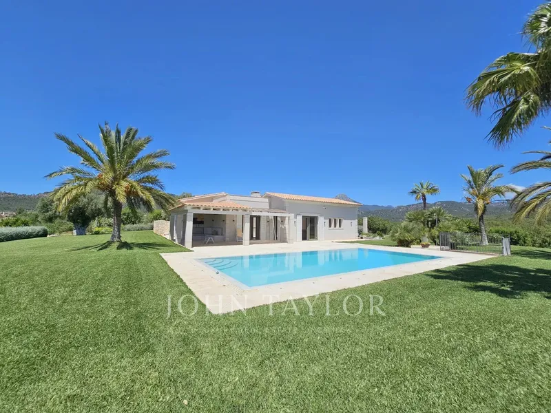 Villa for Sale Es Capdella — photo 1