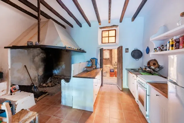 Historic country estate with incredible sea views for sale in Son Coll, Deià, Mallorca — photo 10