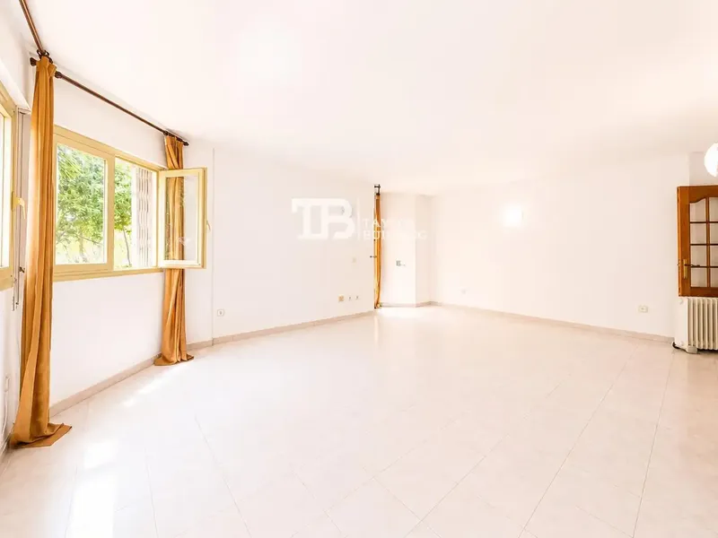 Taylor Building Real Estate presents exclusively this fantastic ground floor apartment located in one of the most sought-after and demanded areas of the municipality — photo 10