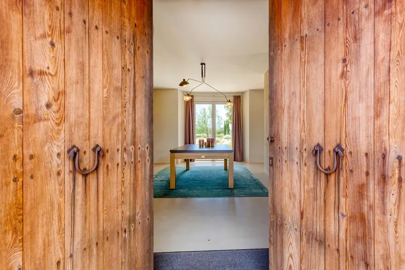 Finca with pool, guest house and garden near Cala Santanyi — photo 4