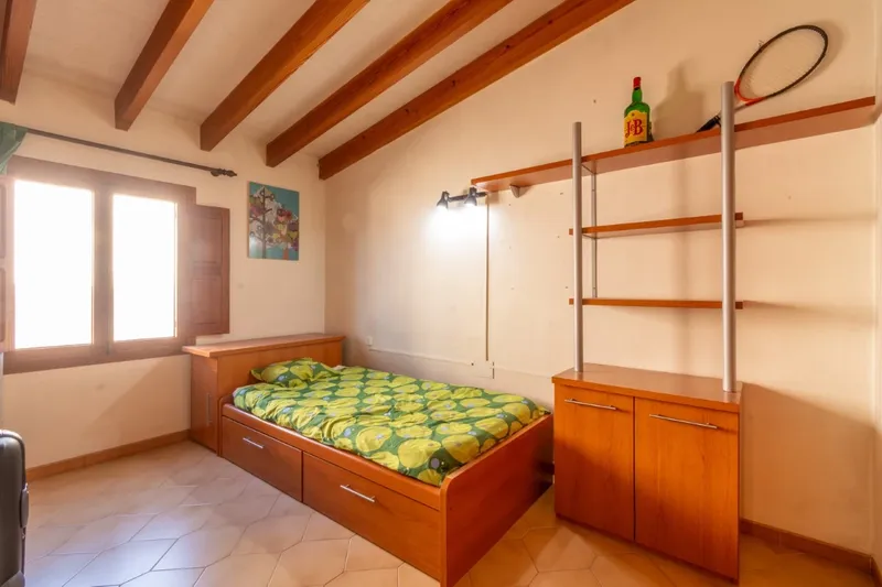 Large 3,500m² plot with dwelling, warehouse and great potential — photo 12