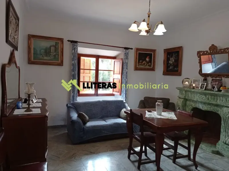 We are pleased to present this beautiful village house with Mallorcan character and open views located in the town of Selva — photo 4