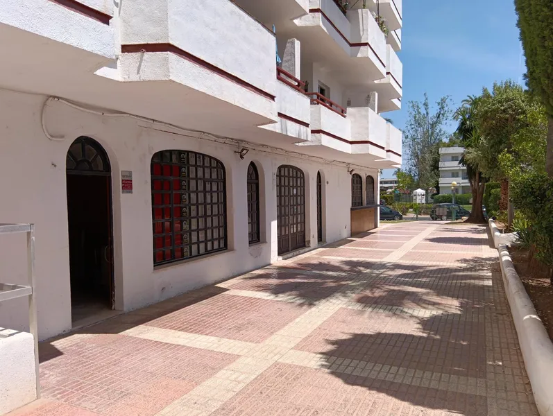 3 premises for sale together in Siesta 3 — photo 11