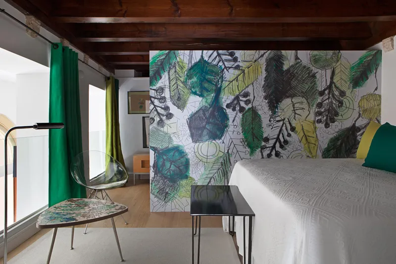 Elegant designer duplex apartment in Palma — photo 12
