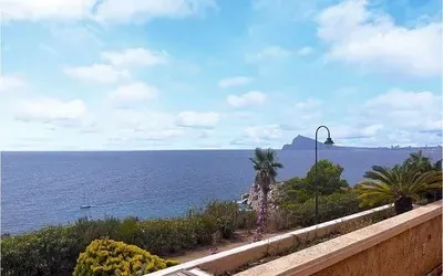 Fantastic southfacing apartment with seaviews for sale in Altea, Costa Blanca in Alicante — photo 1