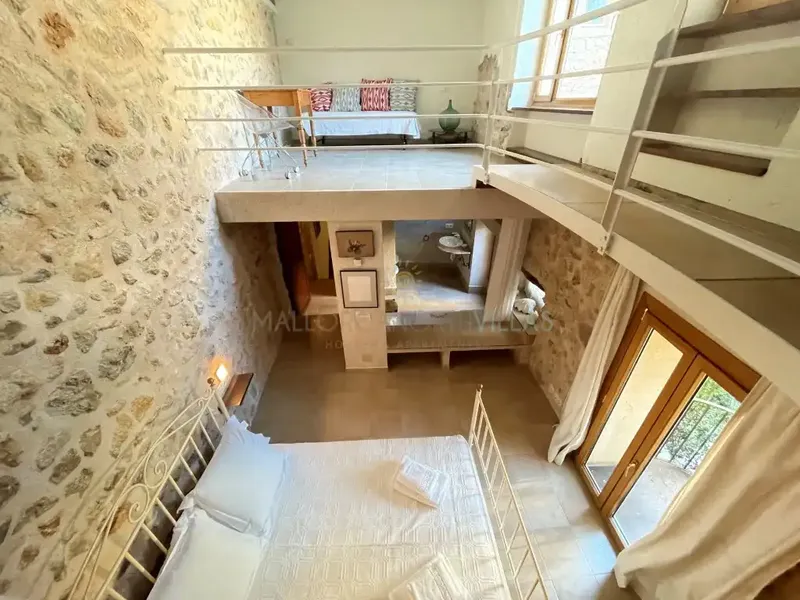 Village house with patio and terrace in the heart of Pollença — photo 12