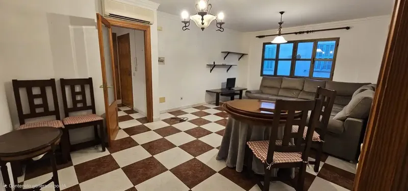 Ático Luminoso con Terraza Exclusiva - ¡Tu Espacio Perfecto te Espera! — photo 5