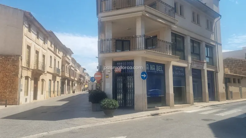 Commercial property in Llucmajor — photo 4