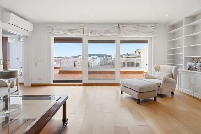 Penthouse for sale in Cort, Palma de Mallorca, Mallorca — photo 5