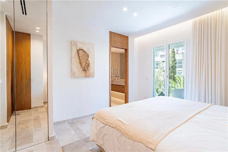 Design apartment of approximately 159 m² in the heart of Palma — photo 10