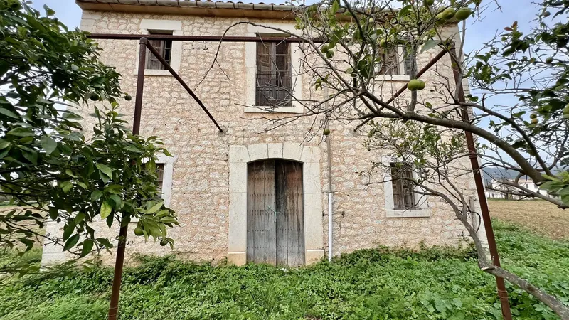 Discover the charm of rural life in Binissalem with this impressive rustic estate! — photo 2