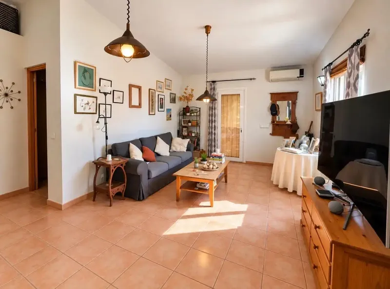 Oria Home presenta esta finca rústica SIN CEDULA, situada en un entorno natural y tranquilo, una propiedad pensada para quienes buscan espac — photo 5