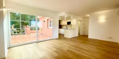 Real estate picture 0 Ref. No. 82949 — photo 1