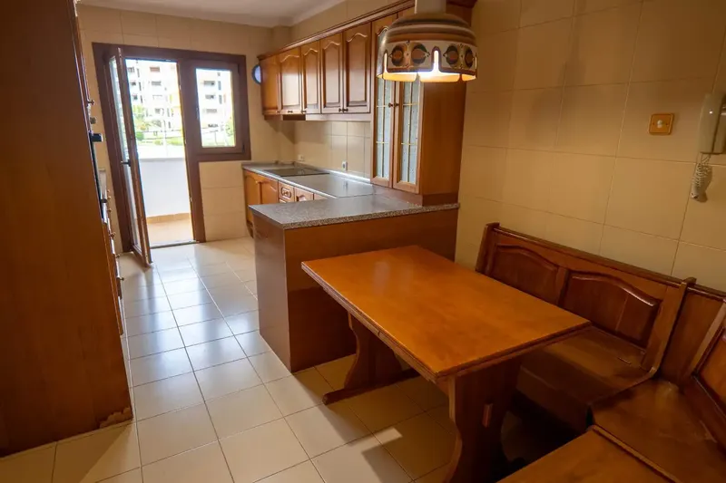 Apartment + 2 parking spaces and storage room with sea views in the upper part of San Agustin — photo 12