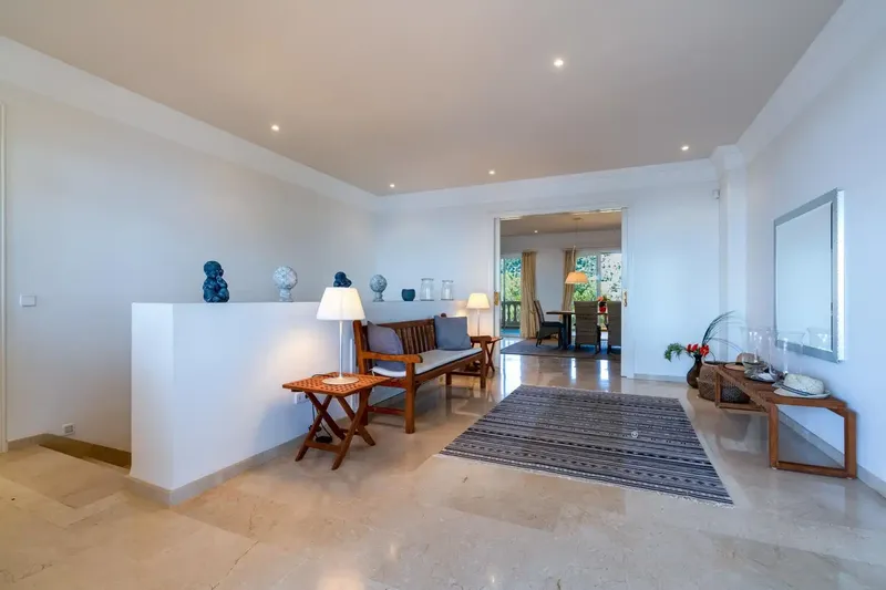 Sea views, nature and privacy: all combined in an exceptional villa in Canyamel. — photo 4