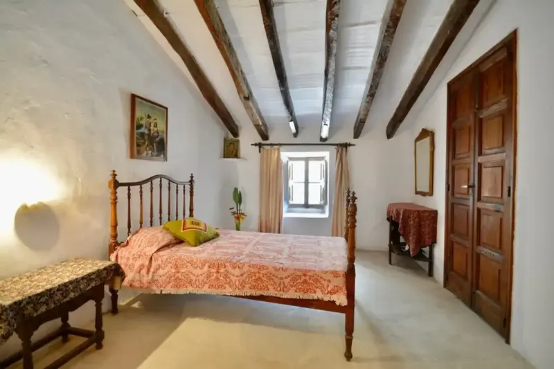 Beautiful and ancient mountain estate for sale in Escorca — photo 8
