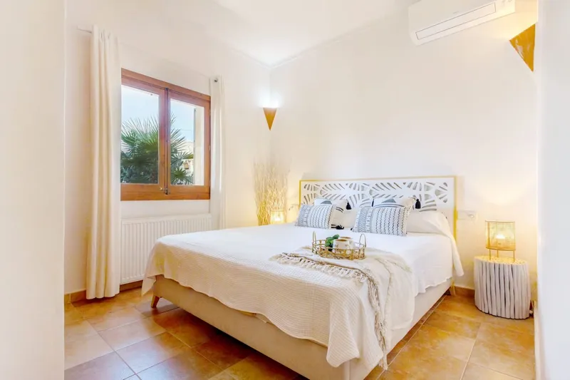 Mediterranean villa with sea views near Mondragó Nature Park — photo 12