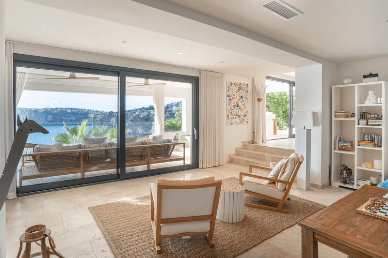 Villa with sea views in Cala Llamp — photo 7