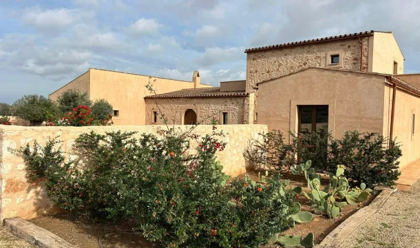 Rustic finca in construction in a quiet area of Santanyi — photo 8